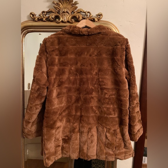 DENNIS BASSO Brown Faux Fur Coat, NEW - Picture 3 of 9